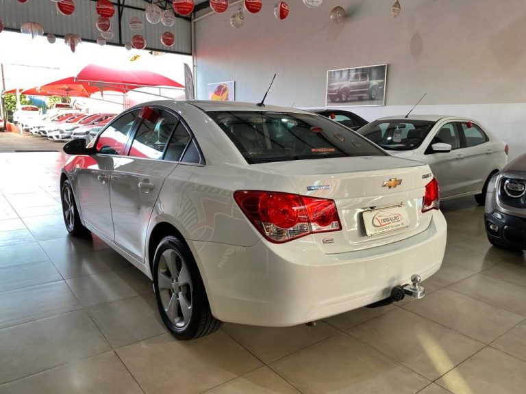 CRUZE LT 1.8 16V FlexPower 4p Aut. CRUZE LT 1.8 16V FlexPower 4p Aut.