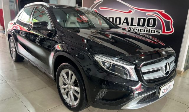 GLA 200 Advance 1.6/1.6 TB 16V Flex Aut.