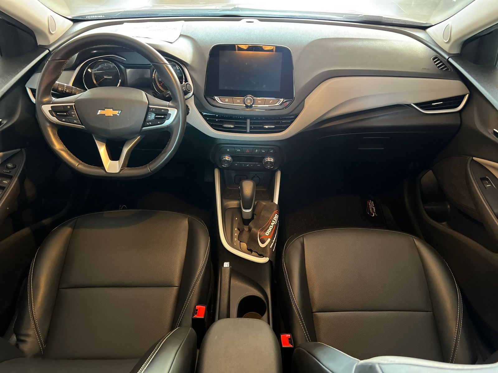 Onix Sedan Plus Premier 1.0T 12v