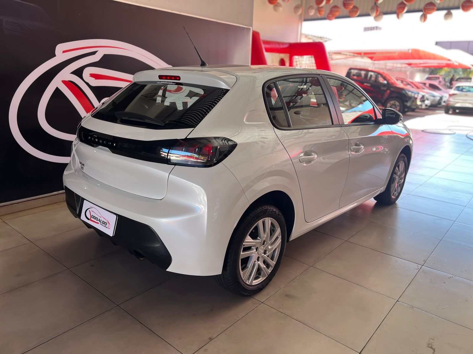 208 Active 1.6 Flex 16V 5p Aut.