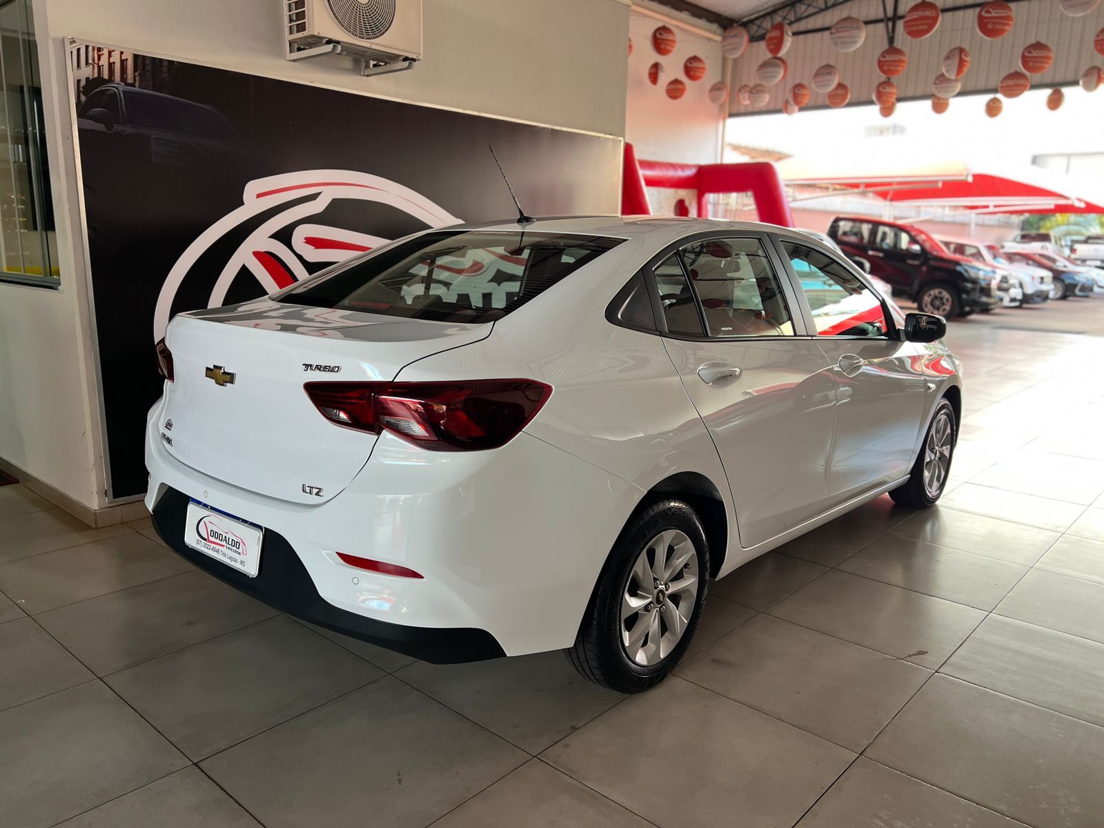 ONIX SEDAN Plus LTZ 1.0 12V TB Flex Aut.