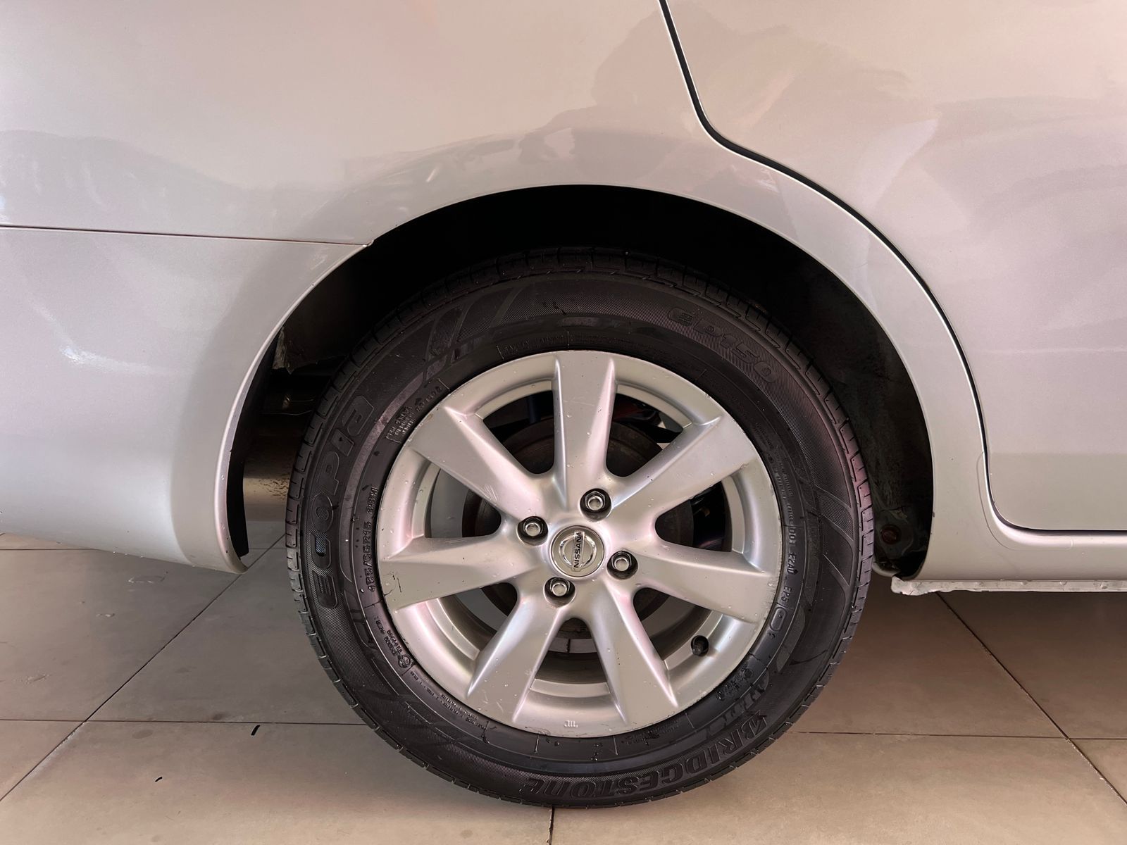 VERSA SL 1.6 16V Flex Fuel 4p Mec.