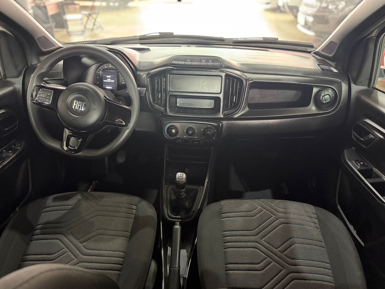 Strada Freedom 1.3 Flex 8V CD