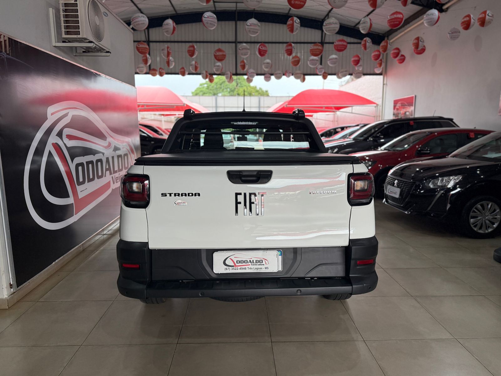 Strada Freedom 1.3 Flex 8V CD