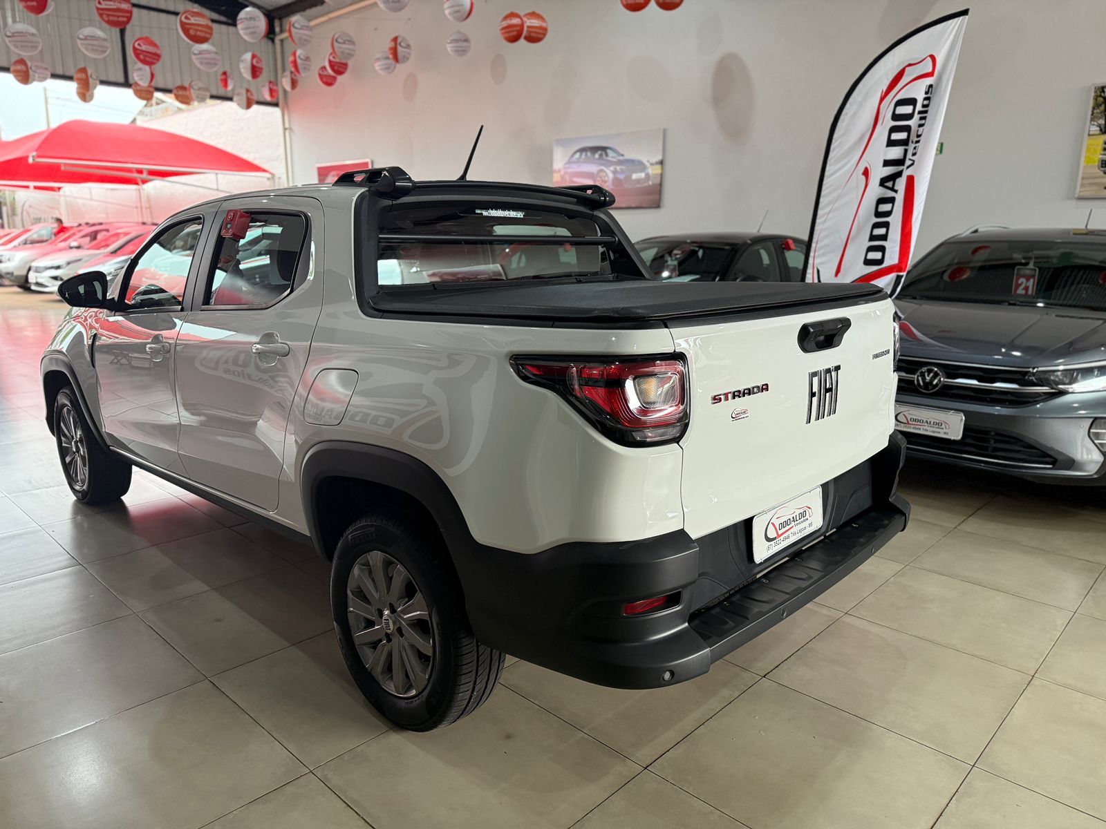 Strada Freedom 1.3 Flex 8V CD