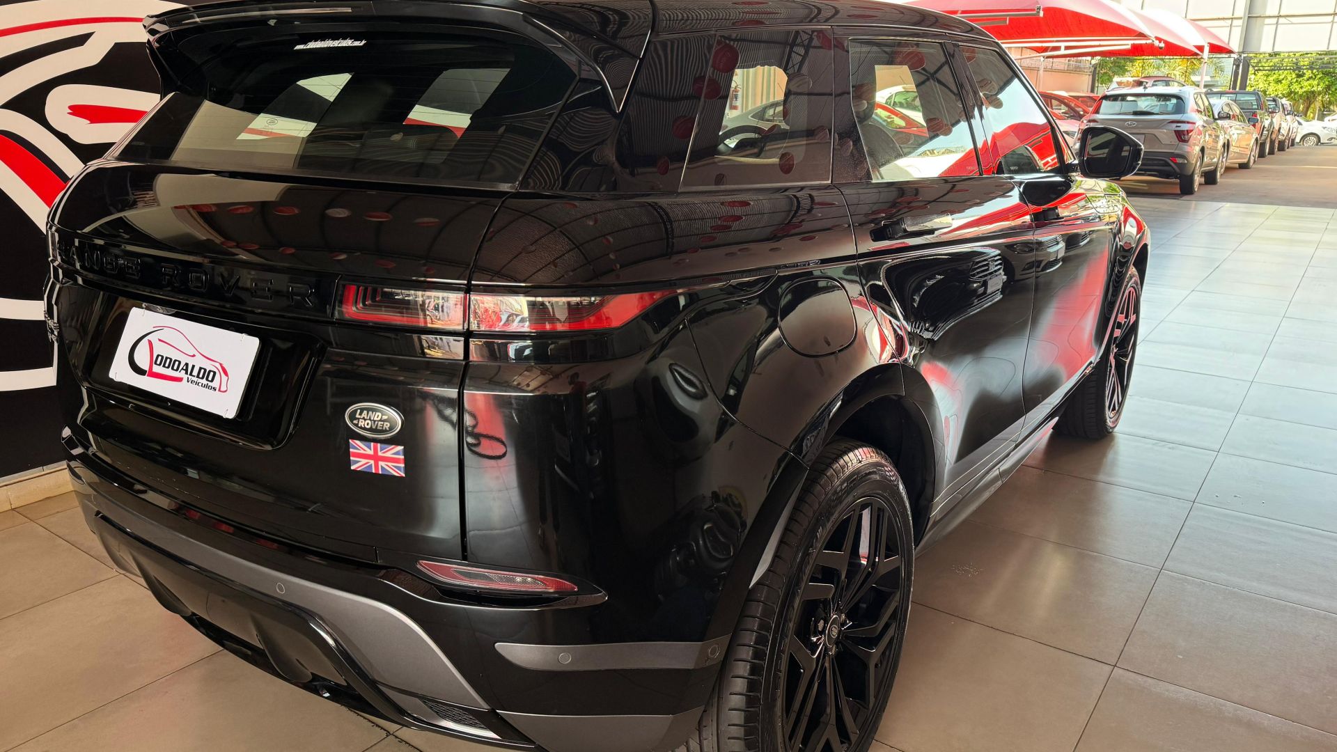 EVOQUE P250FF SE RD