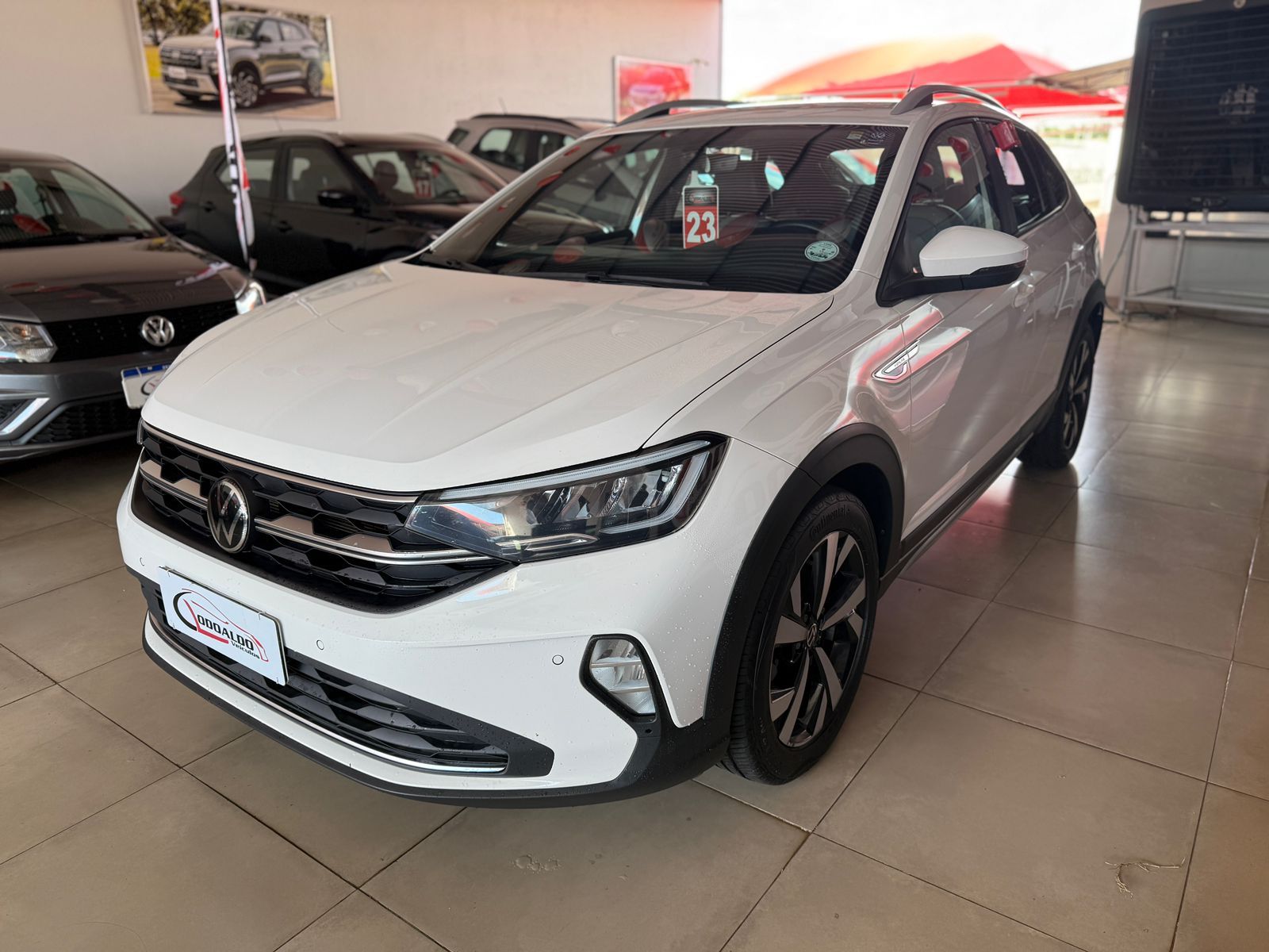 Nivus Highline 1.0 200 TSI Flex Aut.