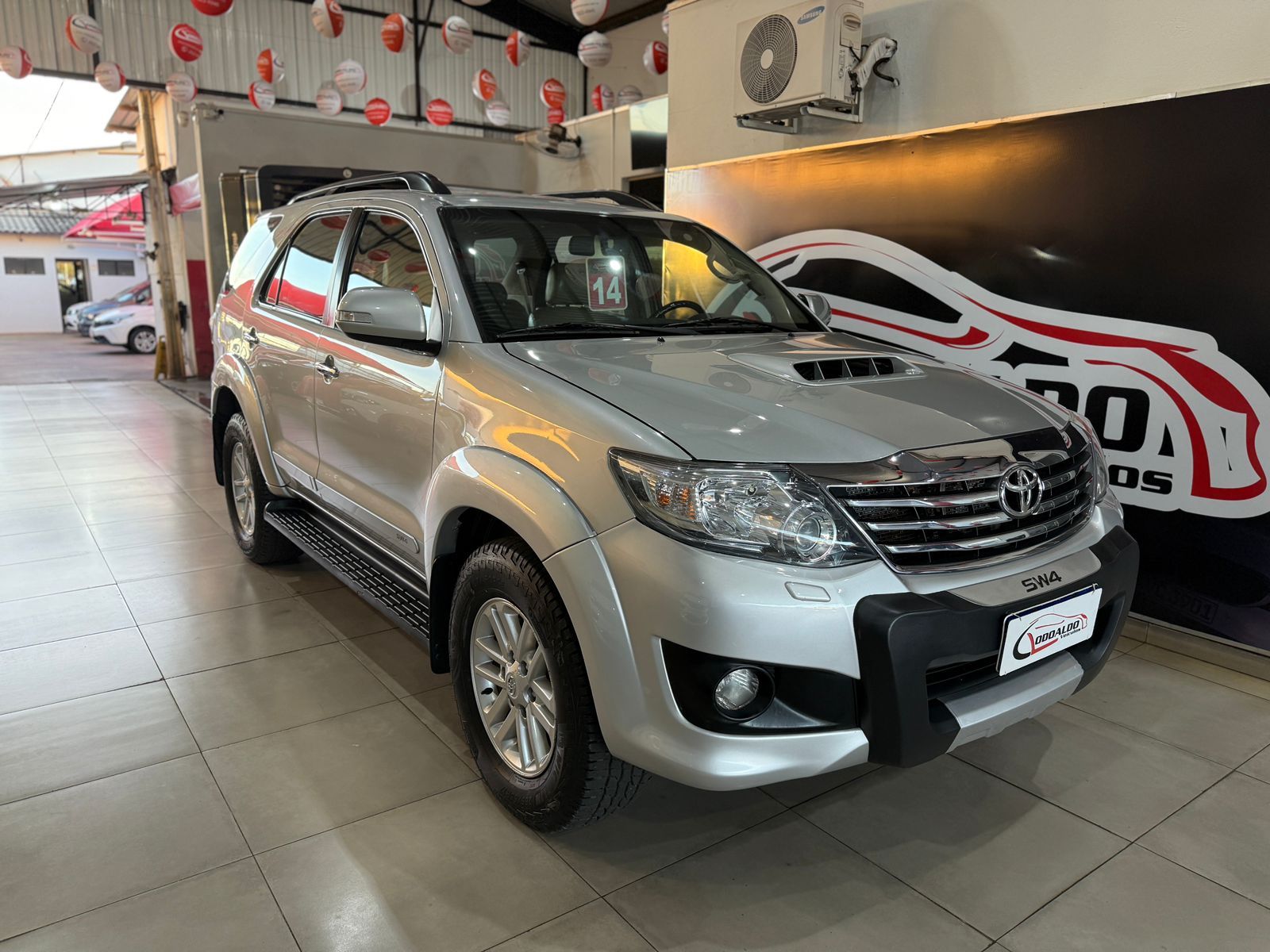 Hilux SW4 SRV D4-D 4×4 3.0 TDI Dies. Aut