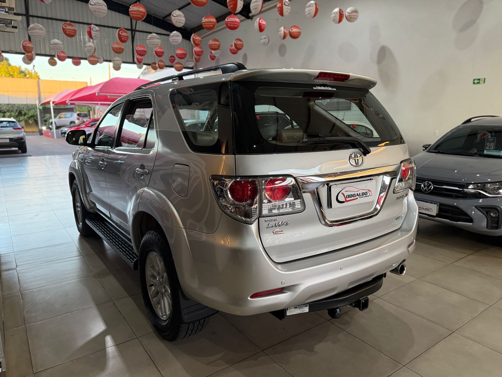 Hilux SW4 SRV D4-D 4×4 3.0 TDI Dies. Aut