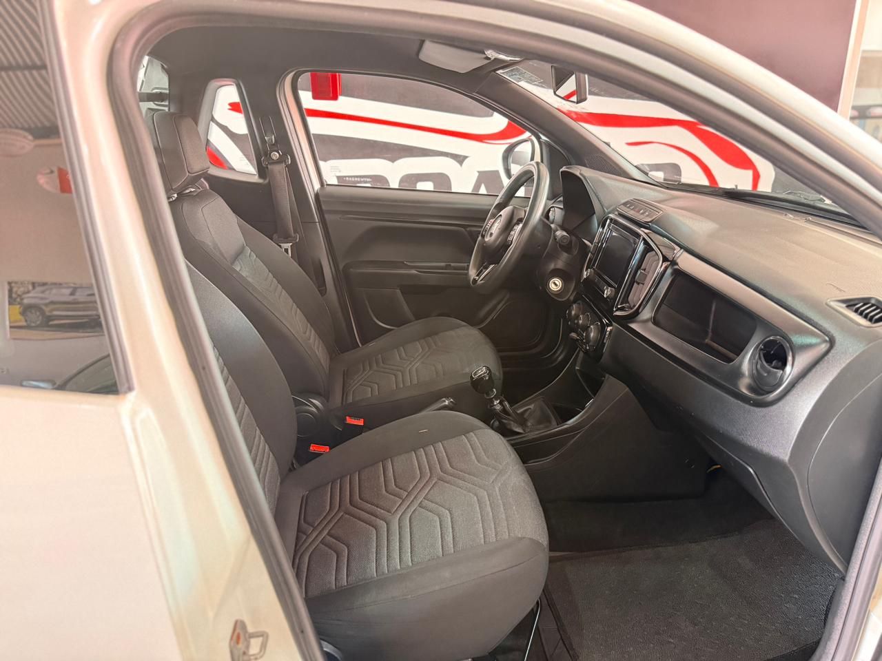 Strada Freedom 1.3 Flex 8V  CS Plus