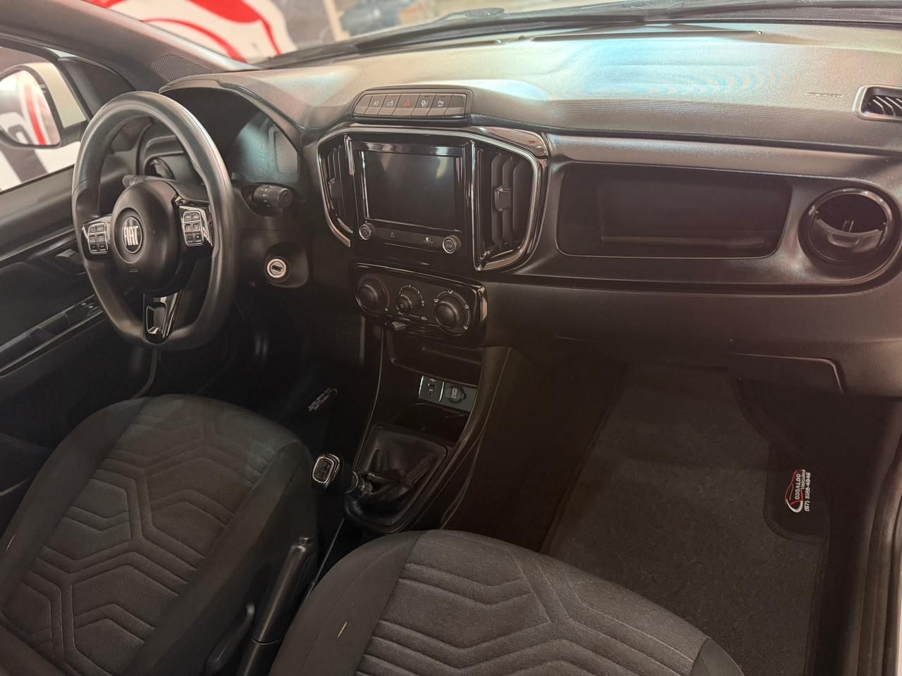 Strada Freedom 1.3 Flex 8V  CS Plus