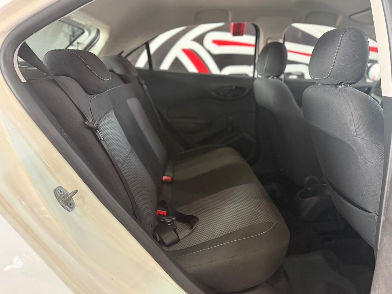 ONIX HATCH LT 1.0 8V FlexPower 5p Mec.