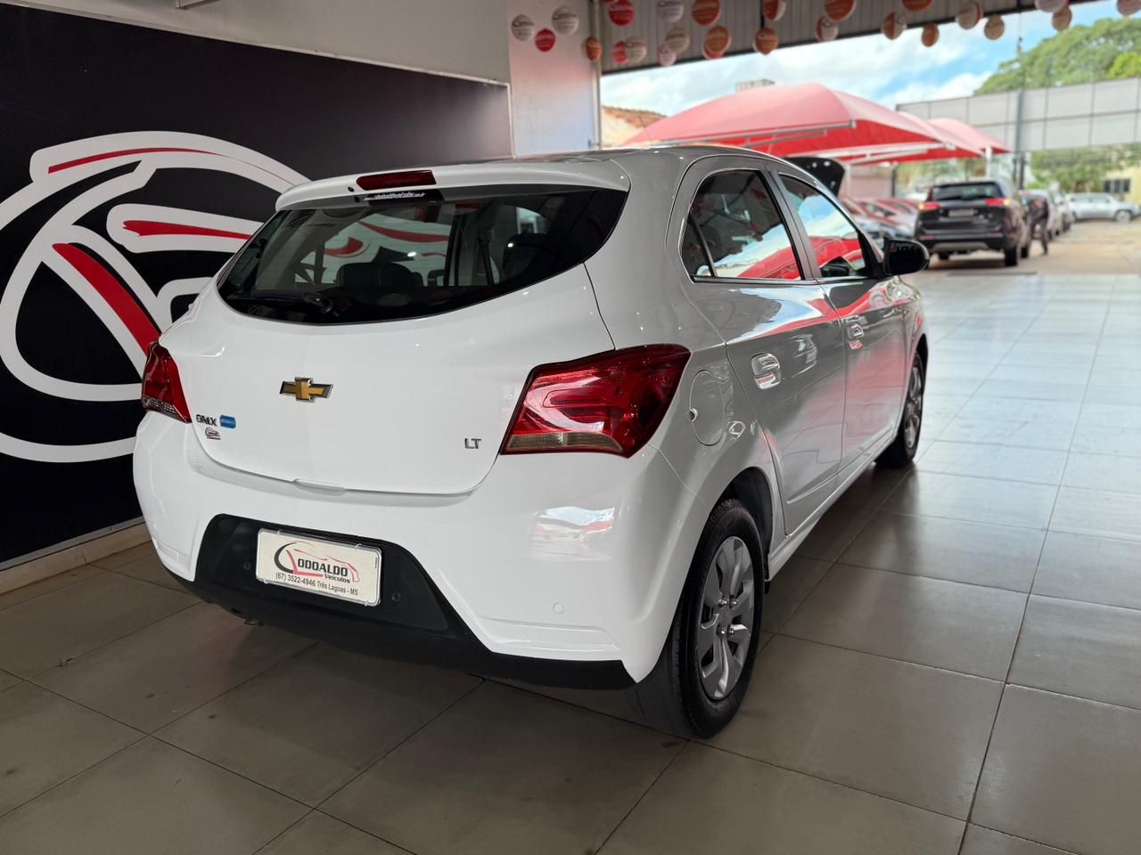 ONIX HATCH LT 1.0 8V FlexPower 5p Mec.