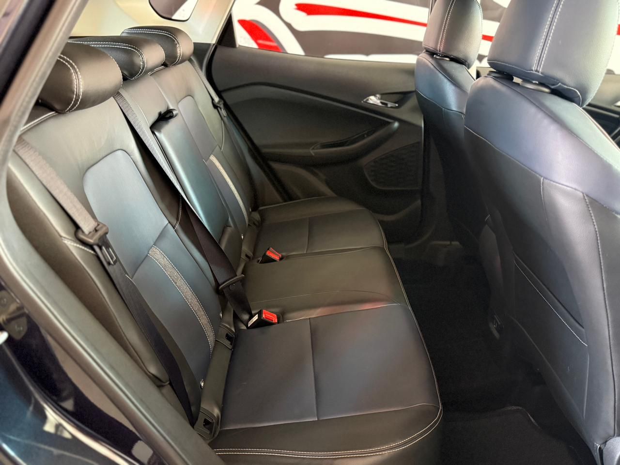 TRACKER Premier 1.2 Turbo 12V Flex Aut.