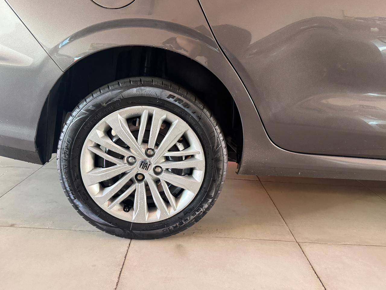 CRONOS DRIVE 1.3 8V Flex Aut.
