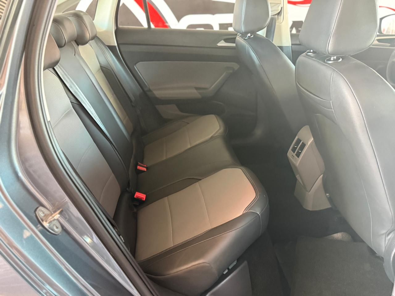 VIRTUS Highline 200 TSI 1.0 Flex 12V Aut