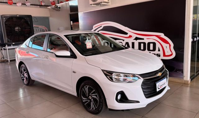 ONIX SEDAN Plus LT 1.0 12V Flex 4p Mec.