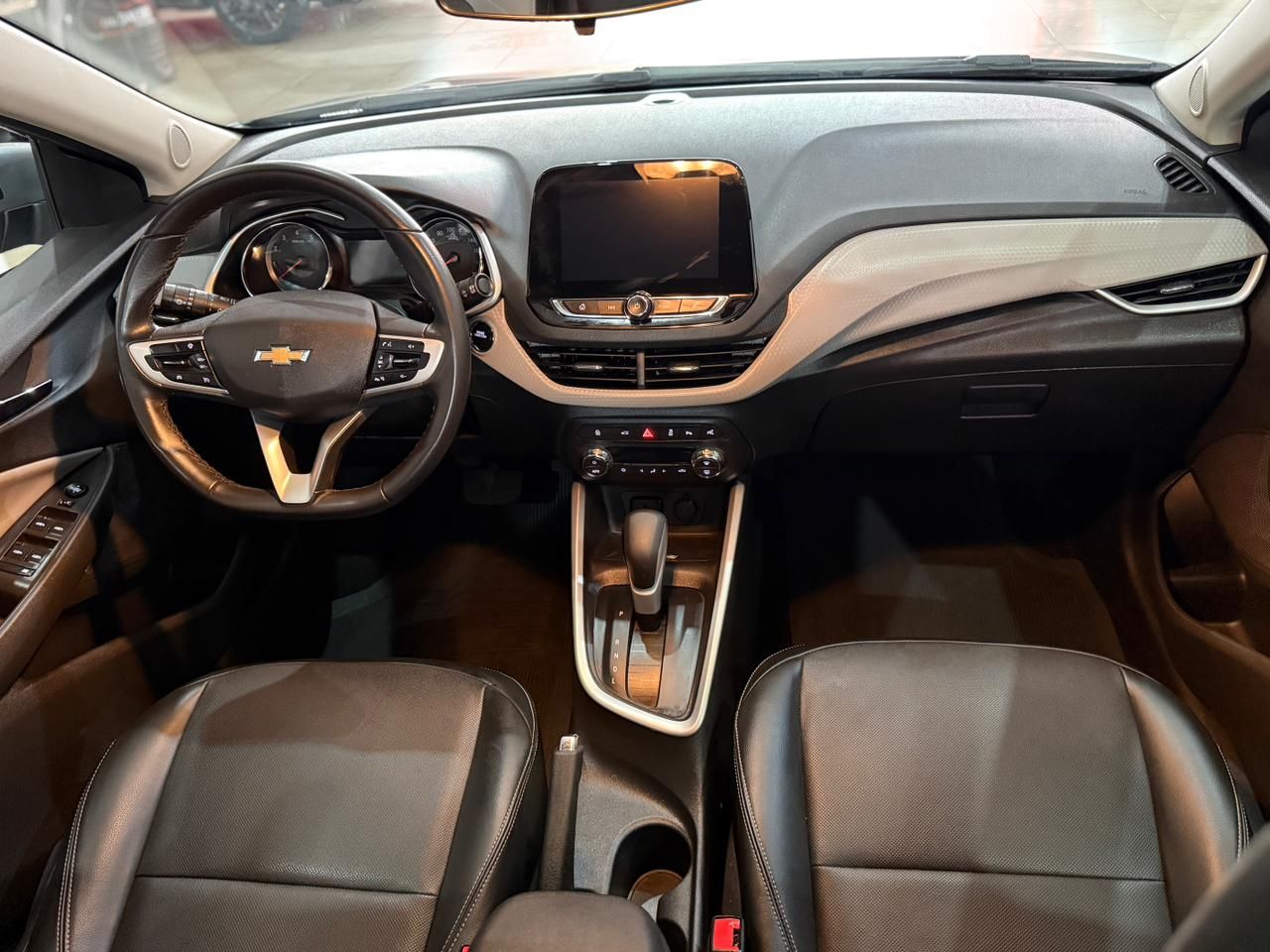 ONIX SEDAN Plus 1.0 12V TB Flex Aut.