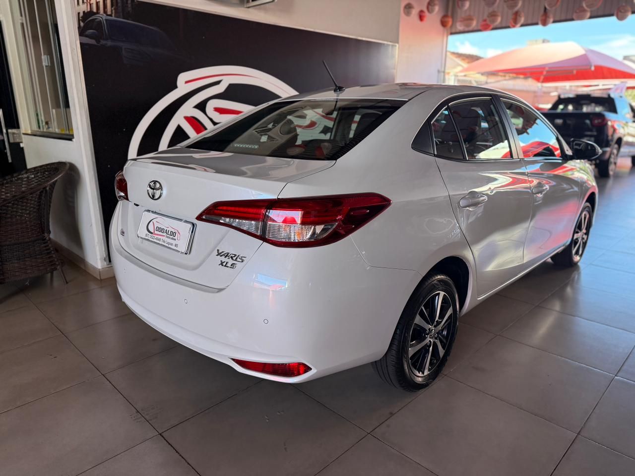 YARIS XLS Sedan 1.5 Flex 16V 4p Aut.
