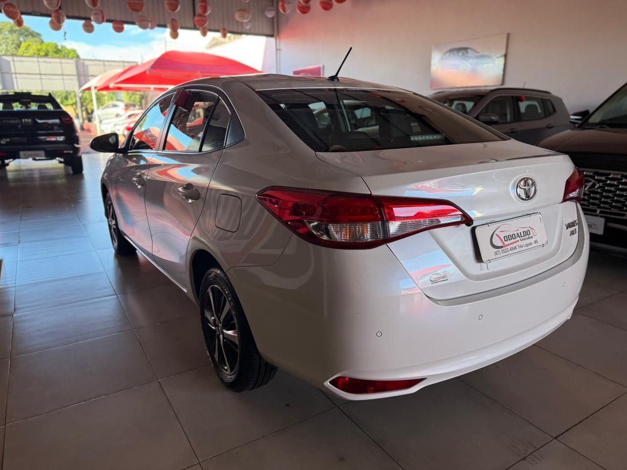 YARIS XLS Sedan 1.5 Flex 16V 4p Aut.