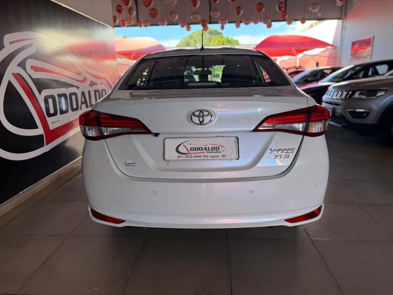 YARIS XLS Sedan 1.5 Flex 16V 4p Aut.
