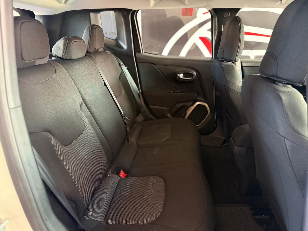 Renegade 1.8 4×2 Flex 16V Aut.