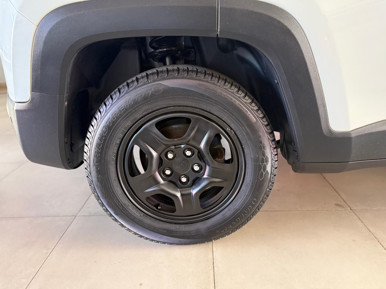 Renegade 1.8 4×2 Flex 16V Aut.
