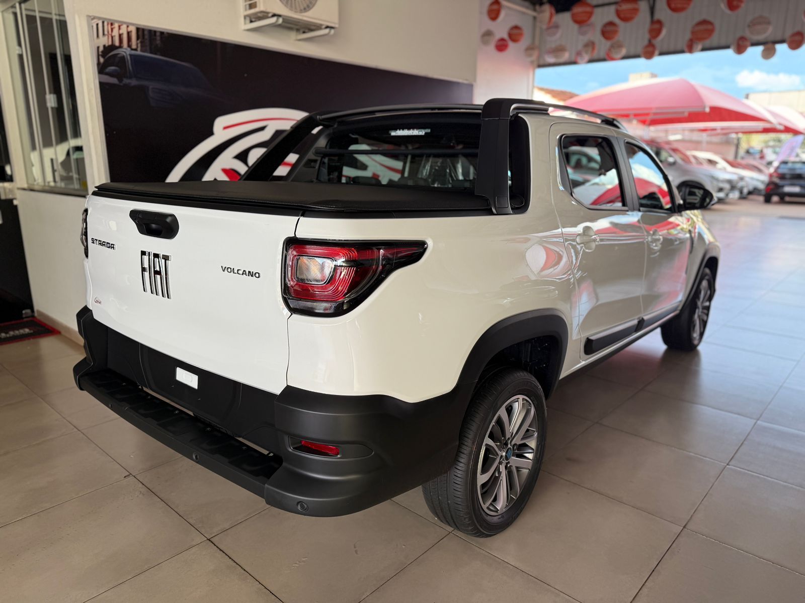 Strada Volcano 1.3 Flex 8V CD