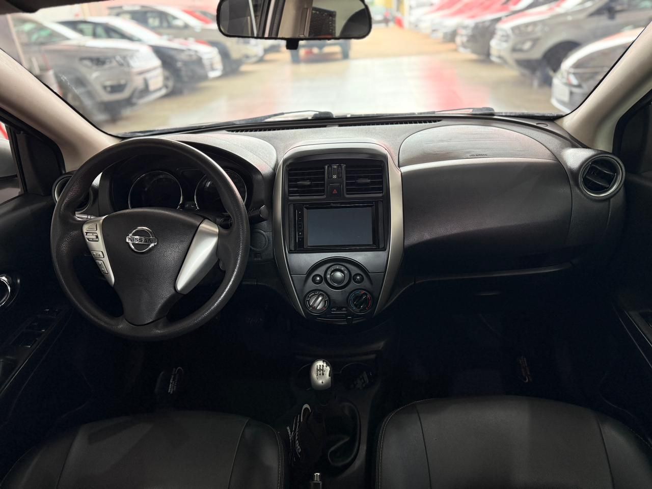 VERSA SL 1.6 16V Flex Fuel 4p Mec.