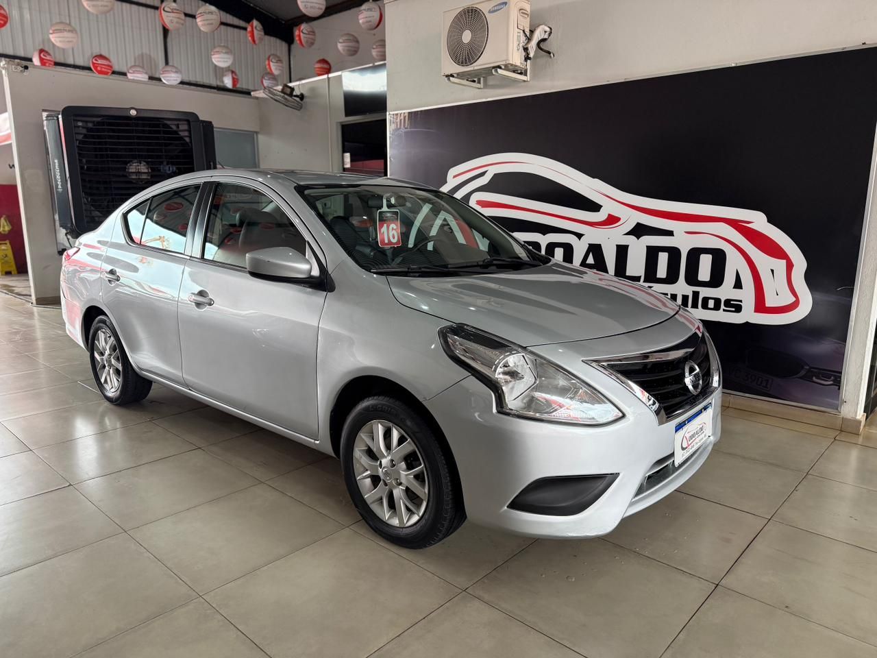 VERSA SL 1.6 16V Flex Fuel 4p Mec.