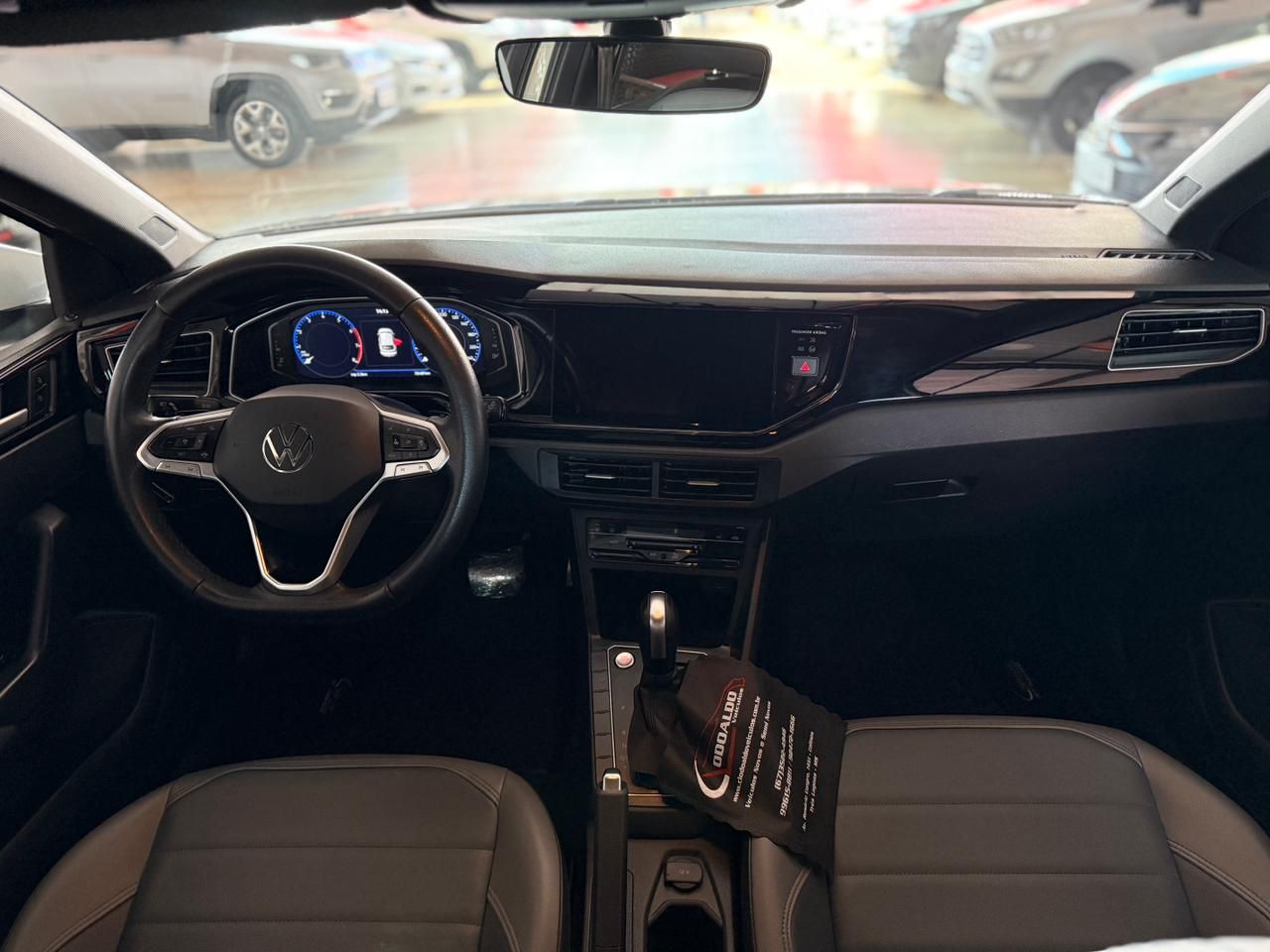 Nivus Highline 1.0 200 TSI Flex Aut.