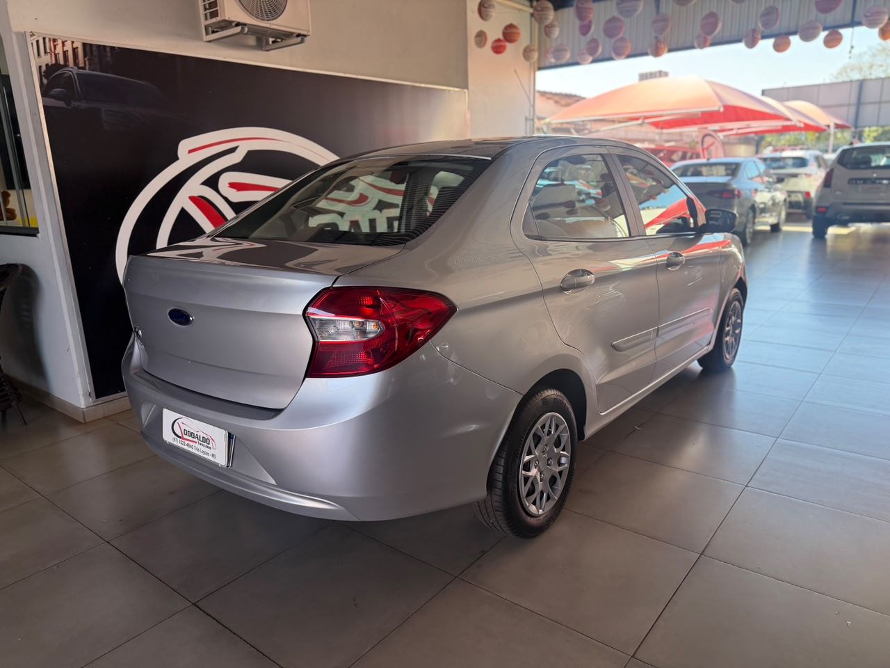 Ka+ Sedan 1.0 SE/SE PLUS TiVCT Flex 4p