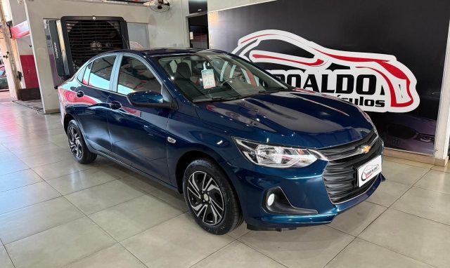 ONIX SEDAN Plus LT 1.0 12V Flex 4p Mec.