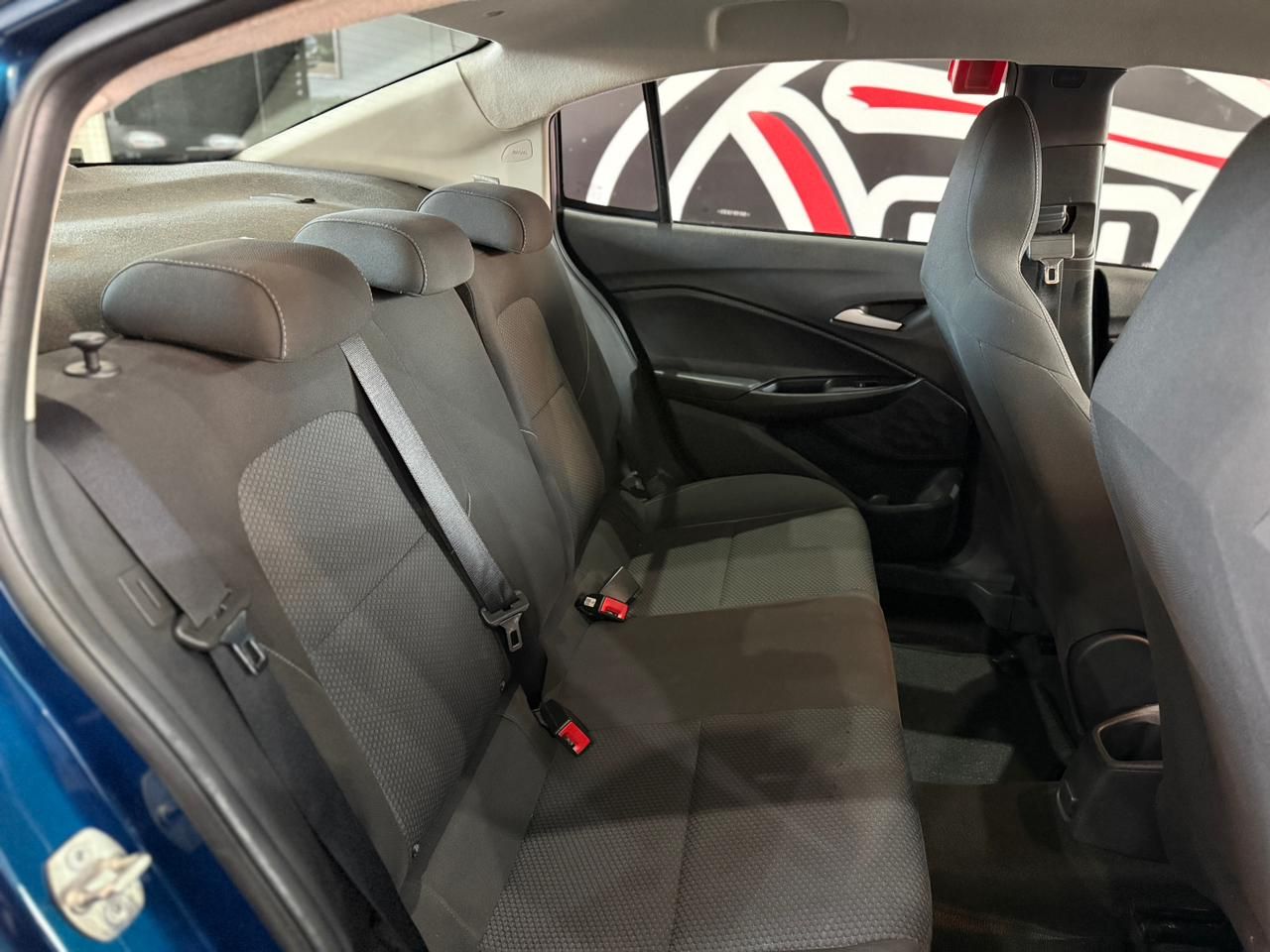 ONIX SEDAN Plus LT 1.0 12V Flex 4p Mec.
