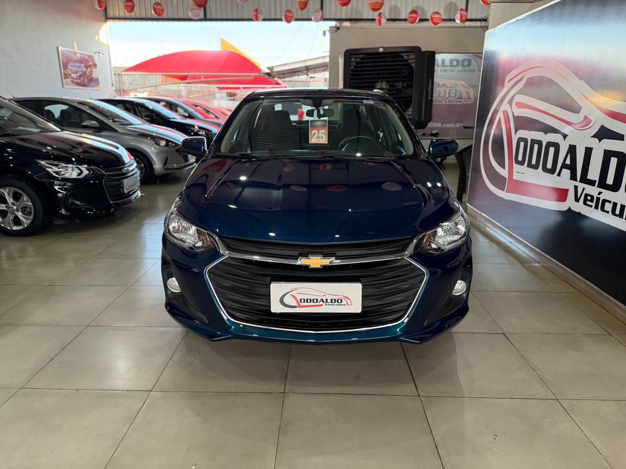 ONIX SEDAN Plus LT 1.0 12V Flex 4p Mec.