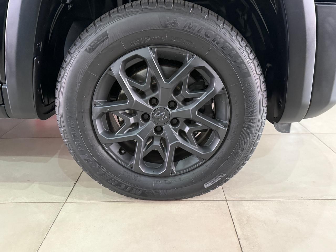 RAMPAGE REBEL HURR.4 2.0 TB CD 4X4 Aut.