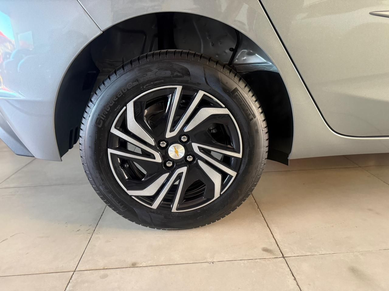 ONIX HATCH 1.0 12V Flex 5p Mec.