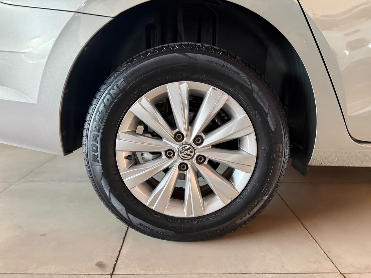 VIRTUS Comfort. 200 TSI 1.0 Flex 12V Aut