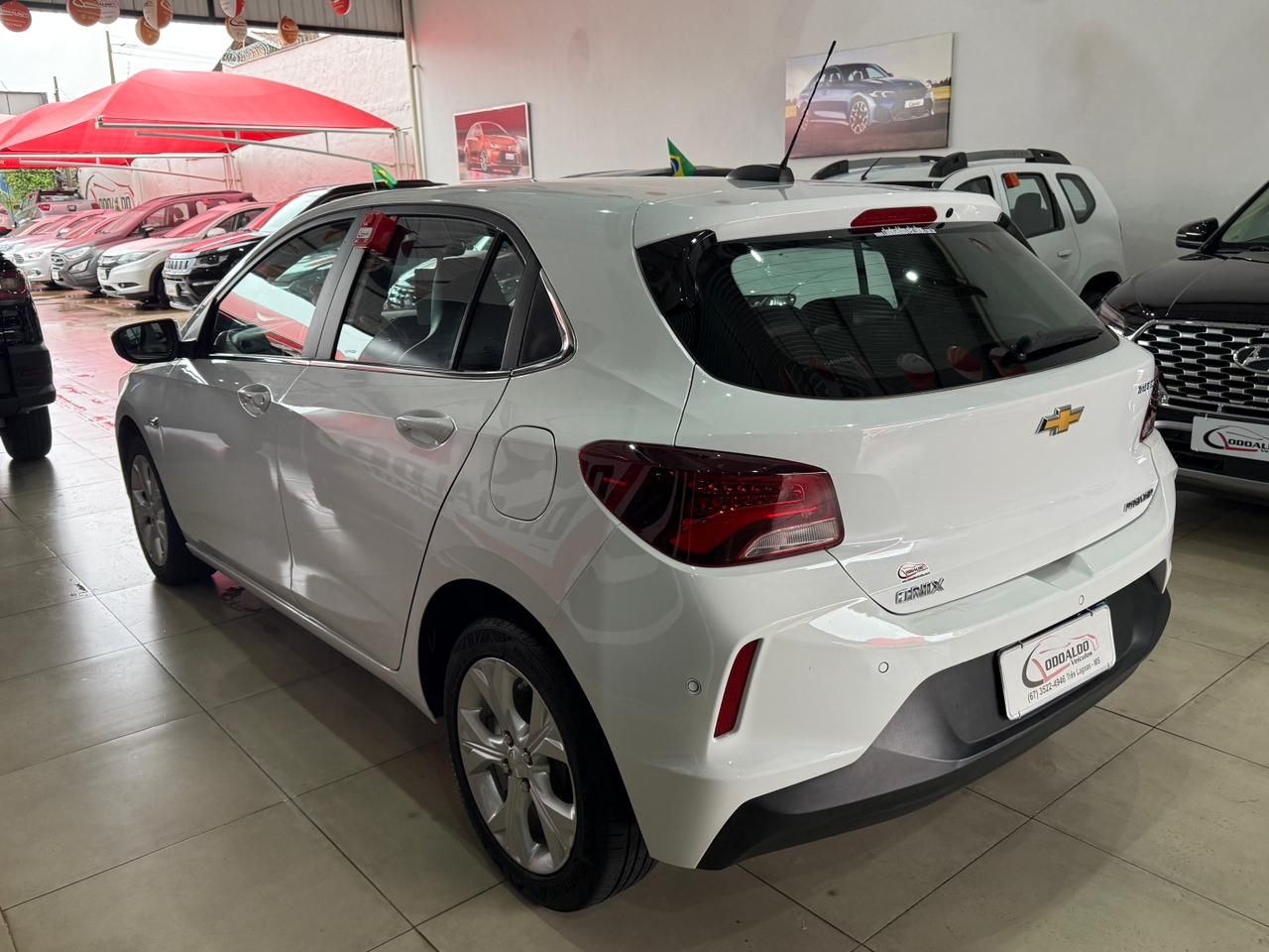 ONIX HATCH PREM. 1.0 12V TB Flex 5p Aut.