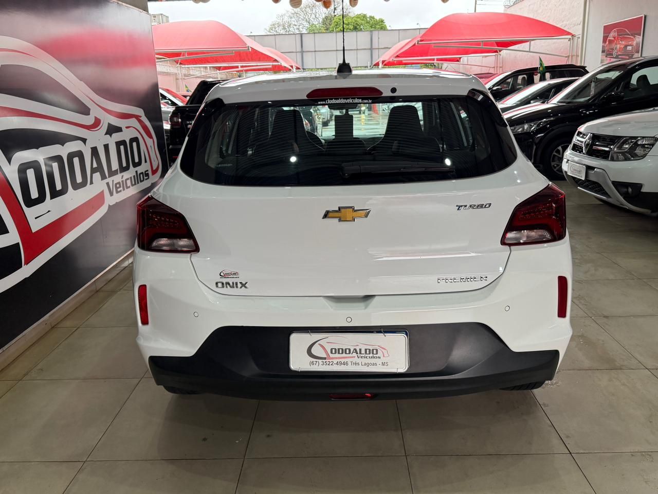 ONIX HATCH PREM. 1.0 12V TB Flex 5p Aut.