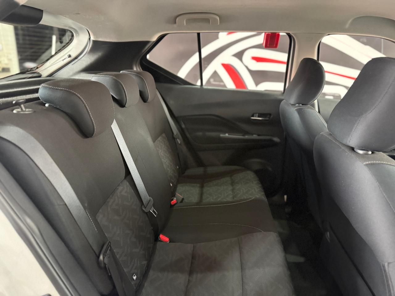 KICKS Sense 1.6 16V Flex Aut.