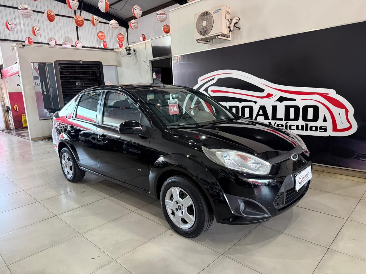 Fiesta Sedan SE 1.6 8V Flex 4p