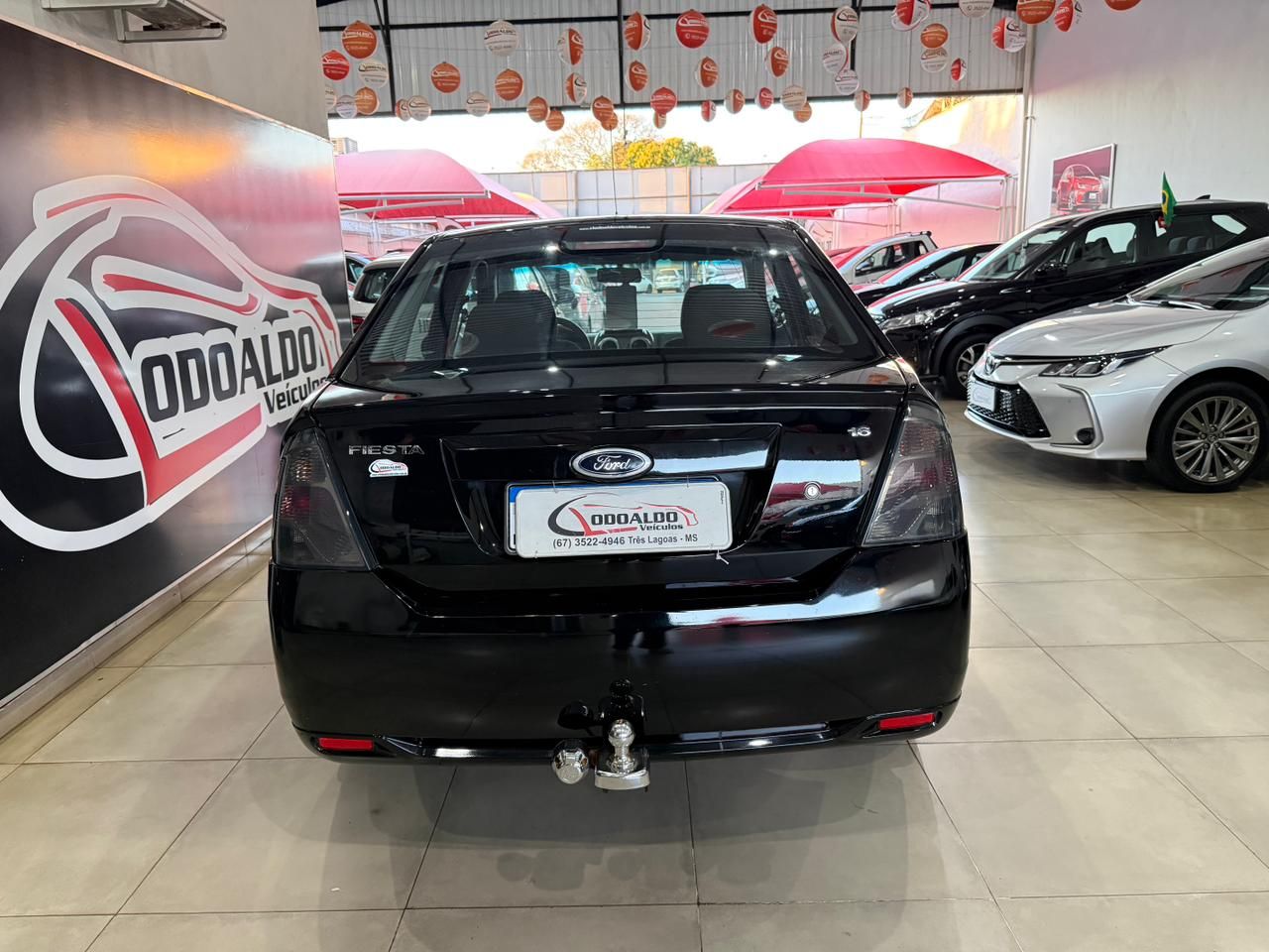 Fiesta Sedan SE 1.6 8V Flex 4p