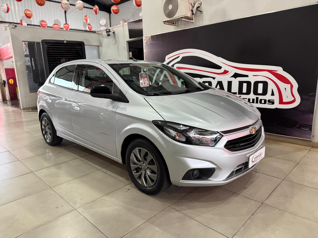 ONIX HATCH ADVANTAGE 1.4 8V Flex 5p Aut.
