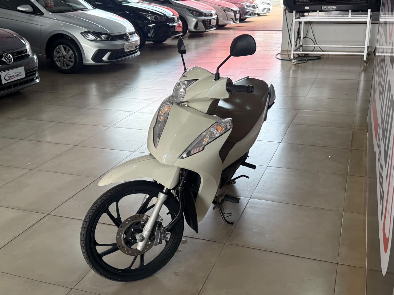BIZ 125/125i Flex