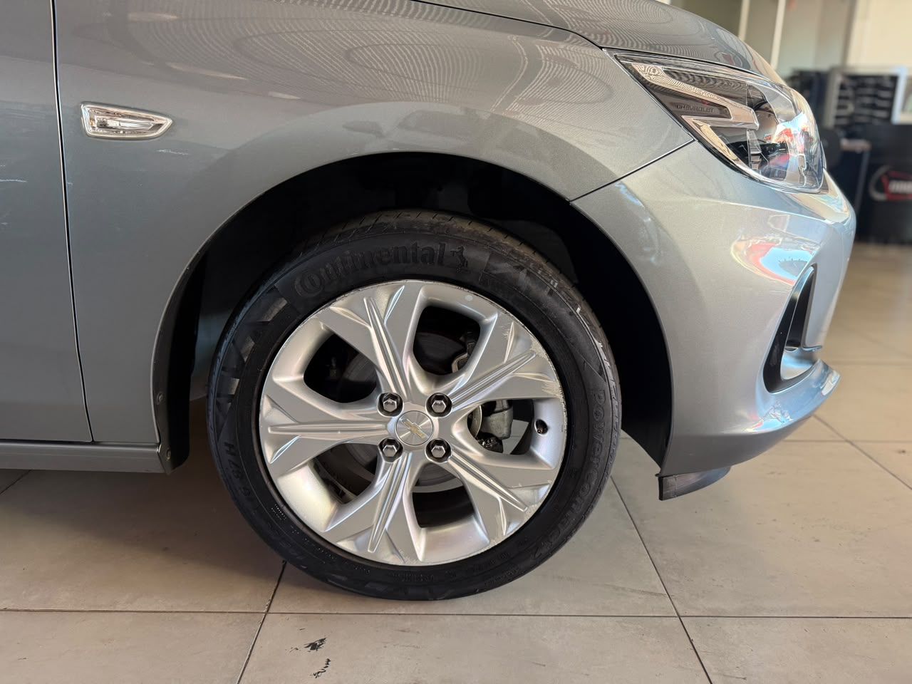 ONIX SEDAN Plus LTZ 1.0 12V TB Flex Aut.
