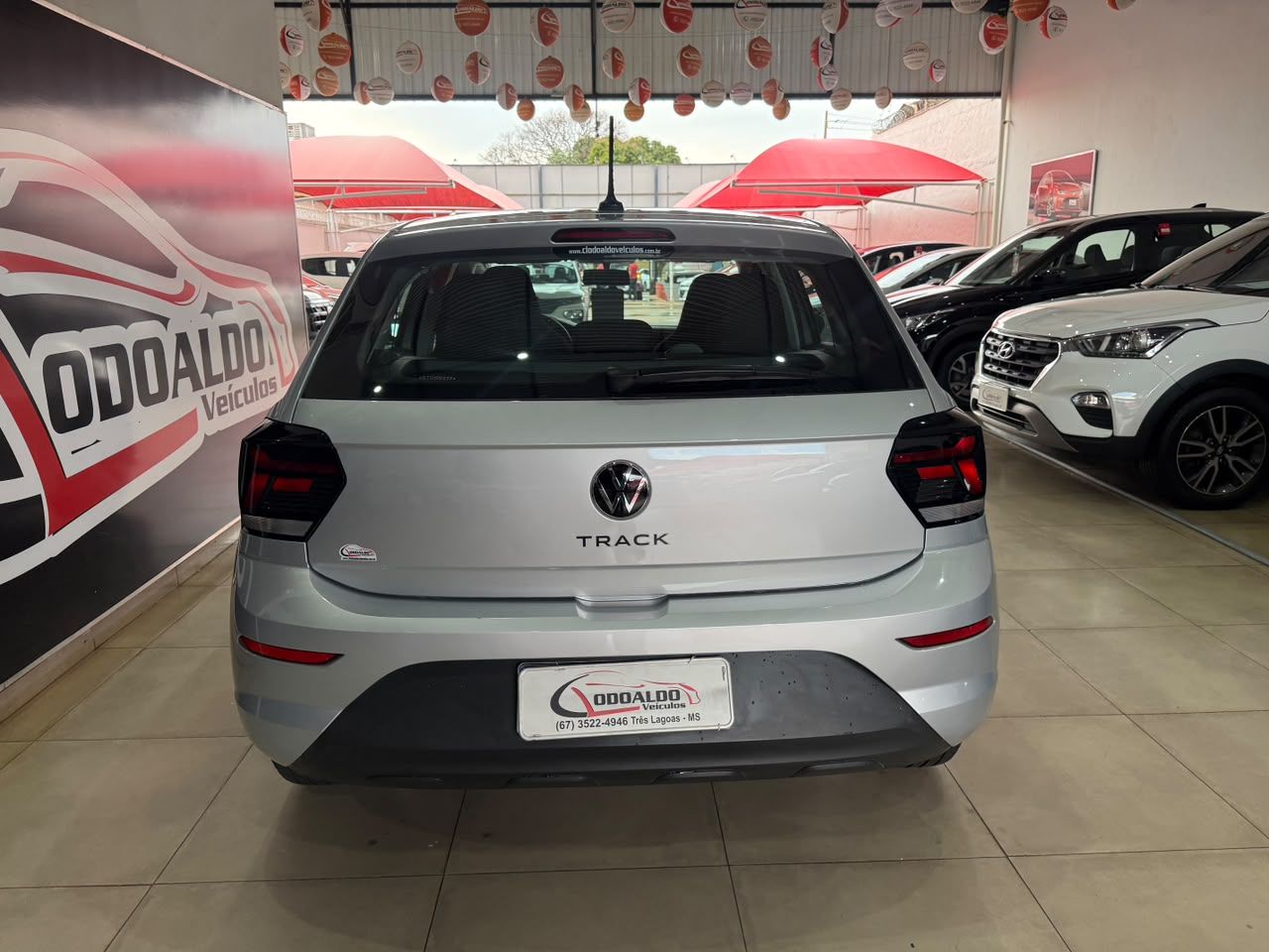 Polo Track 1.0 Flex 12V 5p