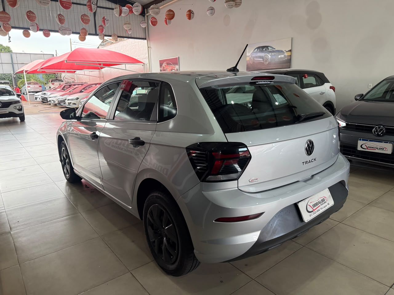 Polo Track 1.0 Flex 12V 5p