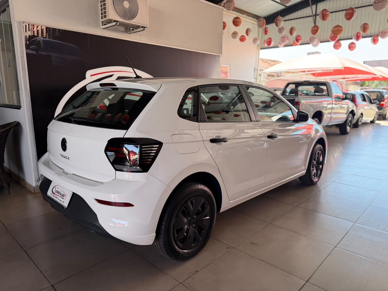 Polo Track 1.0 Flex 12V 5p