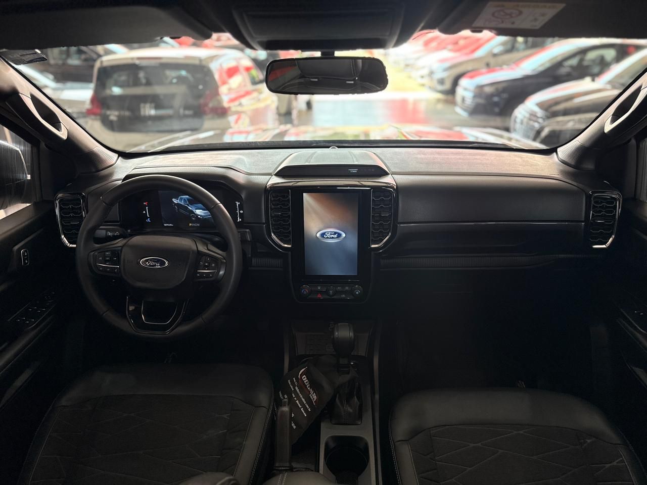 Ranger Black 2.0 4×2 CD TB Diesel Aut.
